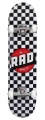 rad-checkers-skateboard-deskorolka-black-white (1).webp