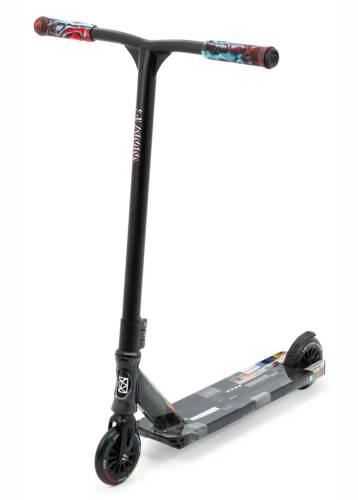 slamm-mischief-hulajnoga-wyczynowa-stunt-scooter-freestyle-kolobezka-glitch (1).webp